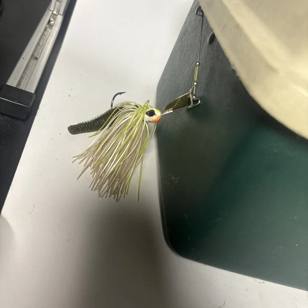 PLANO 3 TRAY FISHING TACKLE BOX - Picture 5 of 8